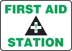 Safety Sign: First Aid Station